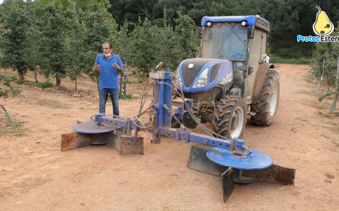 Ação de demonstração GO ProtecEstenfilio – Máquina de encordoar e remover subprodutos em pomares de pereira